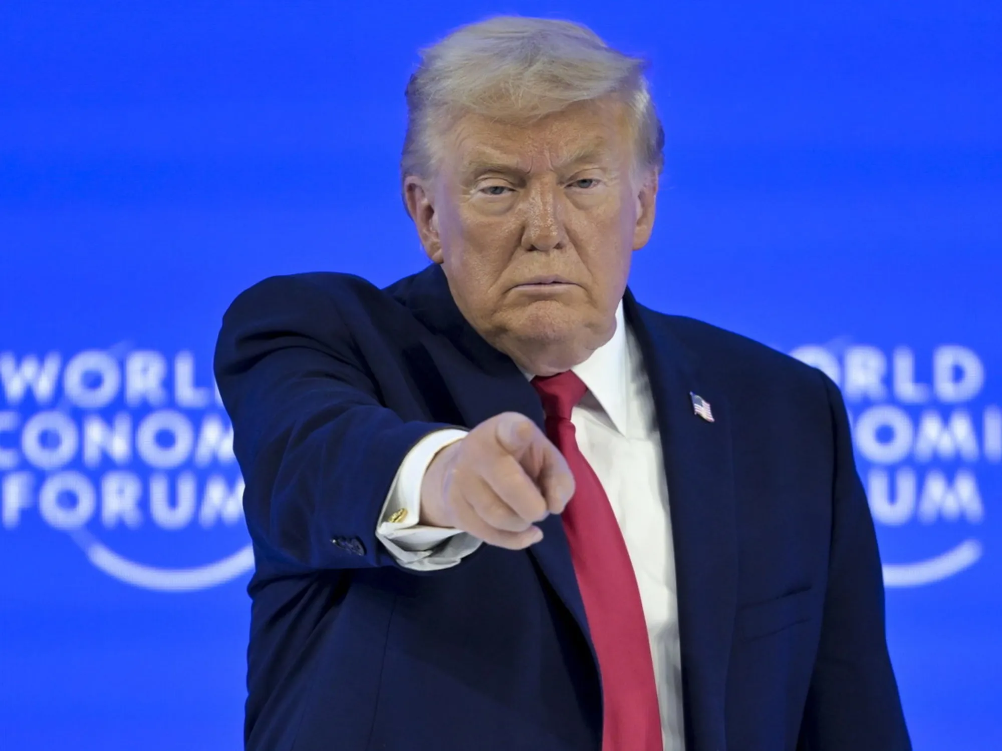 Leggi l'articolo:  "Dite no? Lo ricorderemo": Trump scatenato