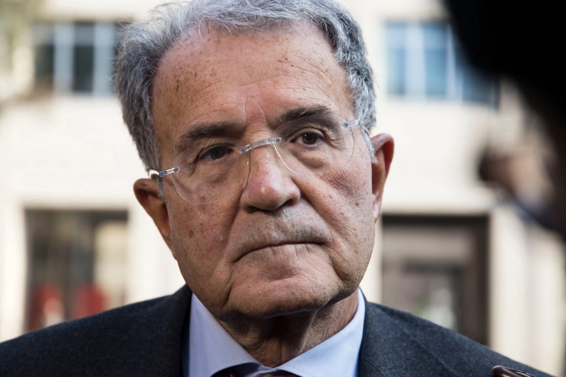 Romano Prodi: "Il Pd non può andare avanti così. Matteo Renzi decida cosa fare"