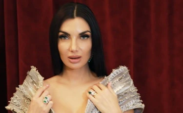 Elettra Lamborghini, lite col fan: "Inutile...", "Nemmeno un saluto"