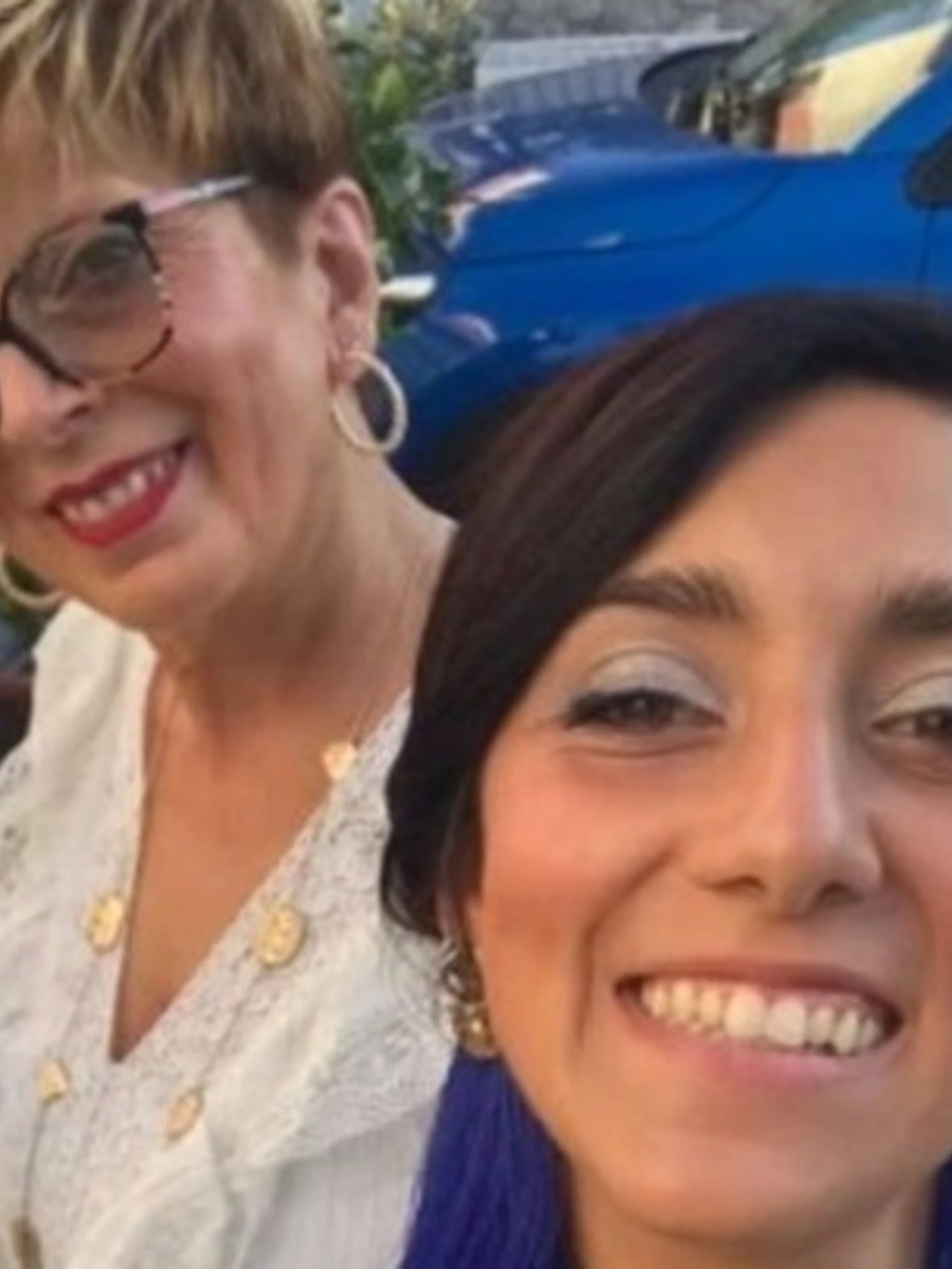 Puglia, la tragedia: schianto in auto, morte madre e figlia incinta
