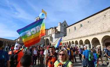 https://media.liberoquotidiano.it/gM8Uk1UpWcUmeTC7GUiEOzLFpUQ9sOy6EgK7JvpOols/width:800/quality:90/aW1hZ2VzLzIwMjUvMTAvMTMvMTAzNjUzMDcxLTdjMzA3MmZiLTU1ZWMtNGM0Yy1iNWFhLTI5M2NiYjUzZTljYy5qcGc.webp