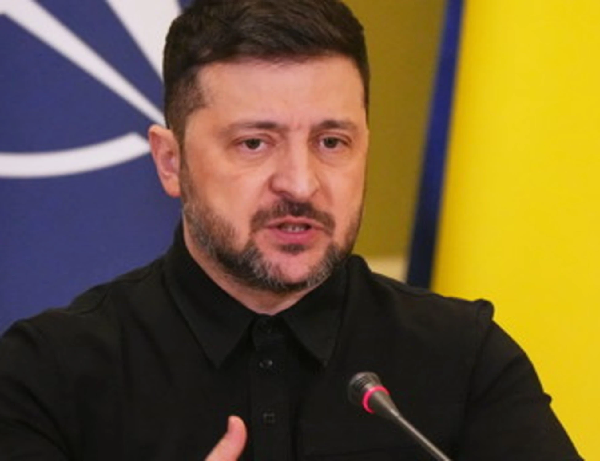 Ucraina, Financial Times: "Zelensky sta per annunciare la data delle elezioni"