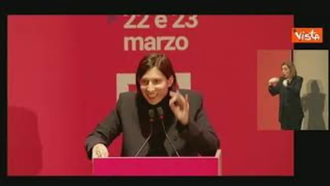"Sostenete i comitati per il sì", il lapsus di Elly Schlein al comizio per il No al referendum