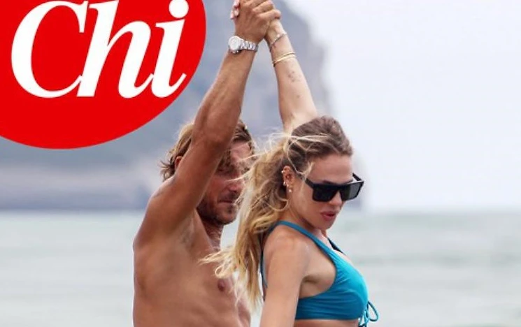 Mediaset, Ilary Blasi e le strane foto sui social? Scoop-Signorini: "Verso una pazzesca proposta al Biscione"