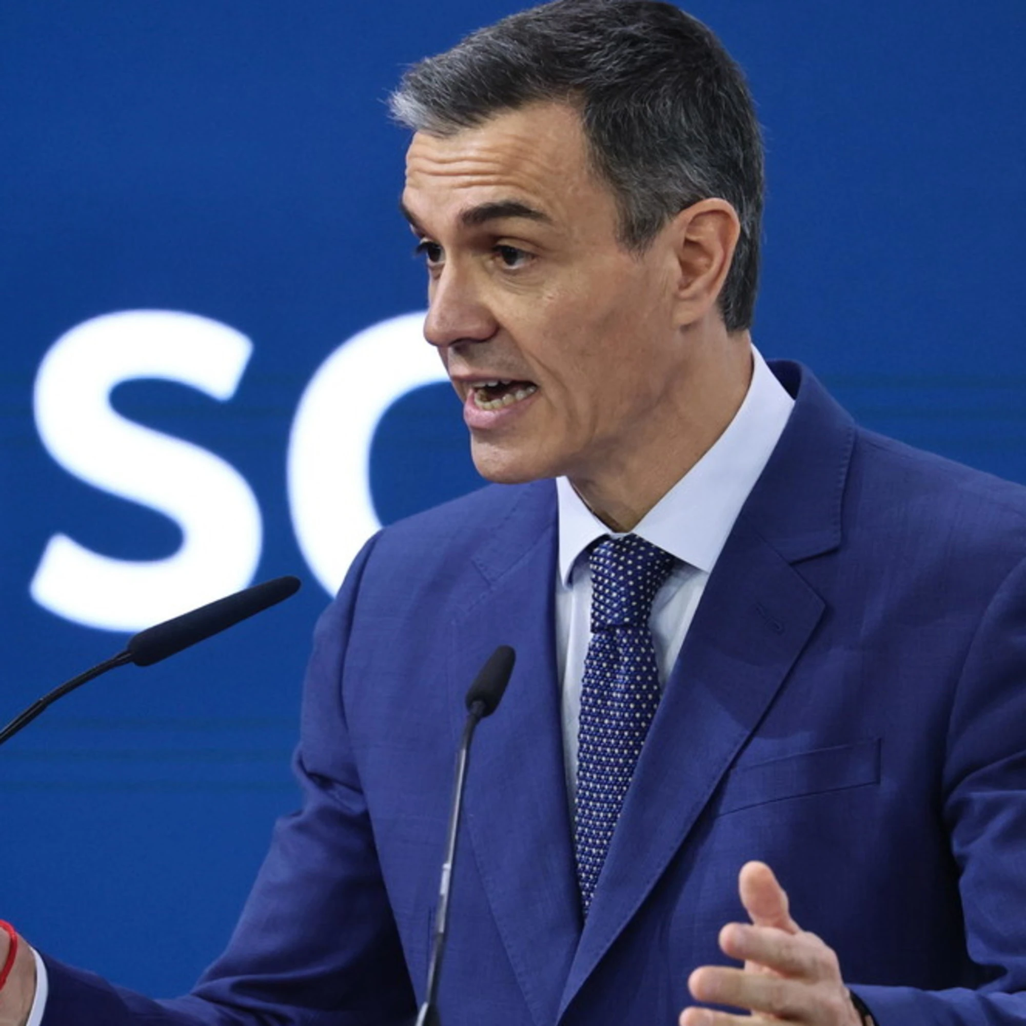 Pedro Sanchez e l'ipocrisia dei compañeros