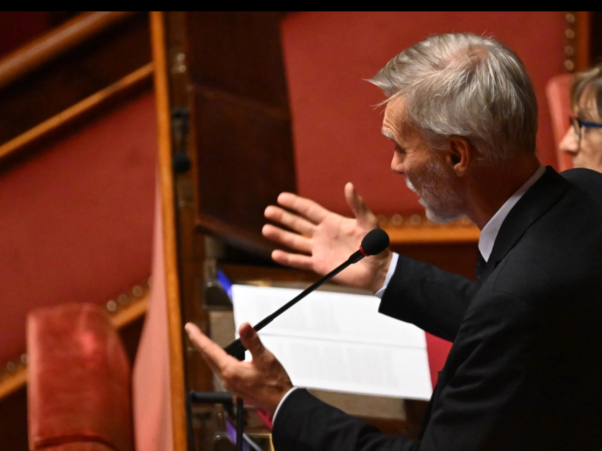 Israele, Delrio fa schiantare il Pd: 10 firme e scoppia il finimondo