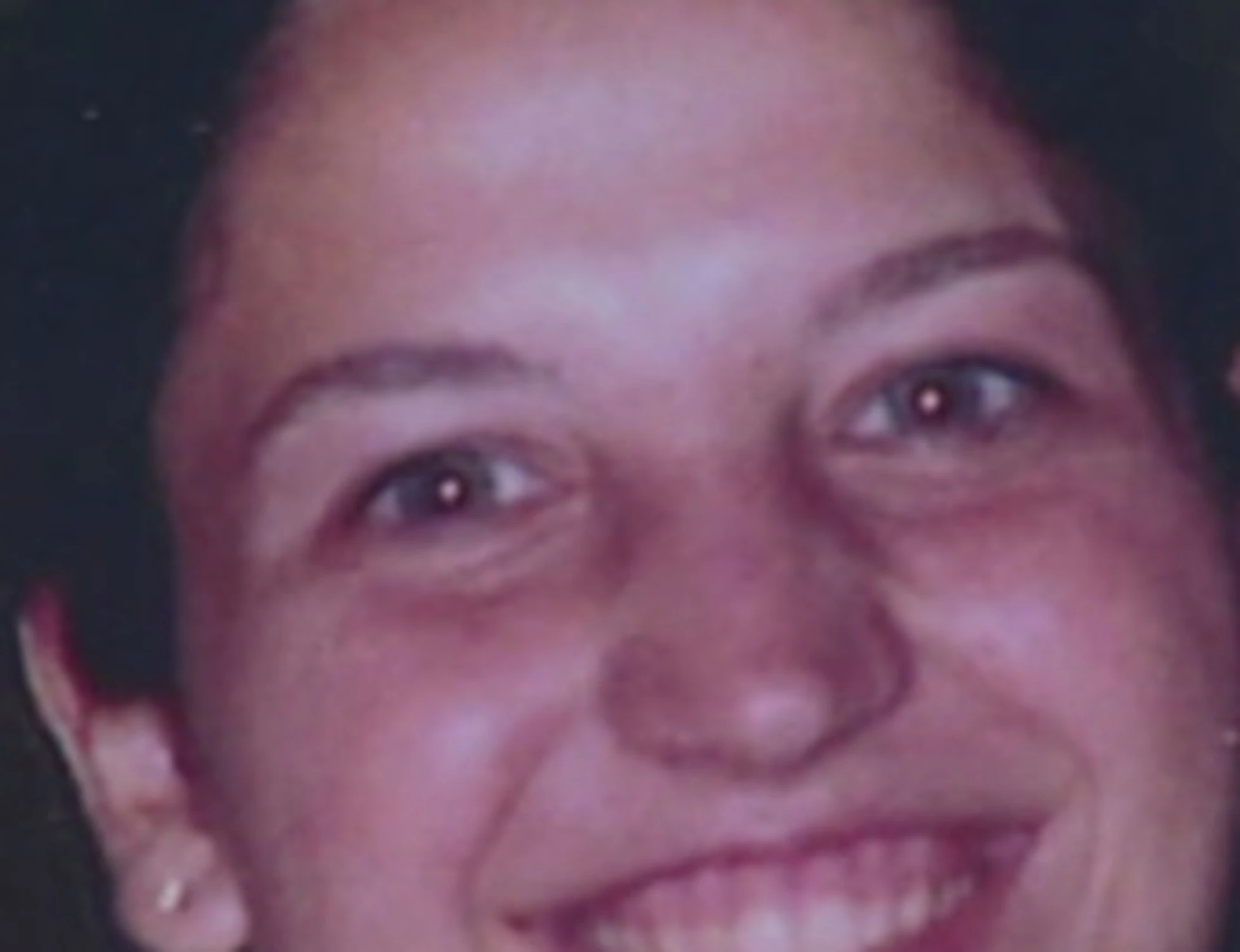 Garlasco, il dettaglio sul dna femminile vicino a Chiara: "Guardate la mano"