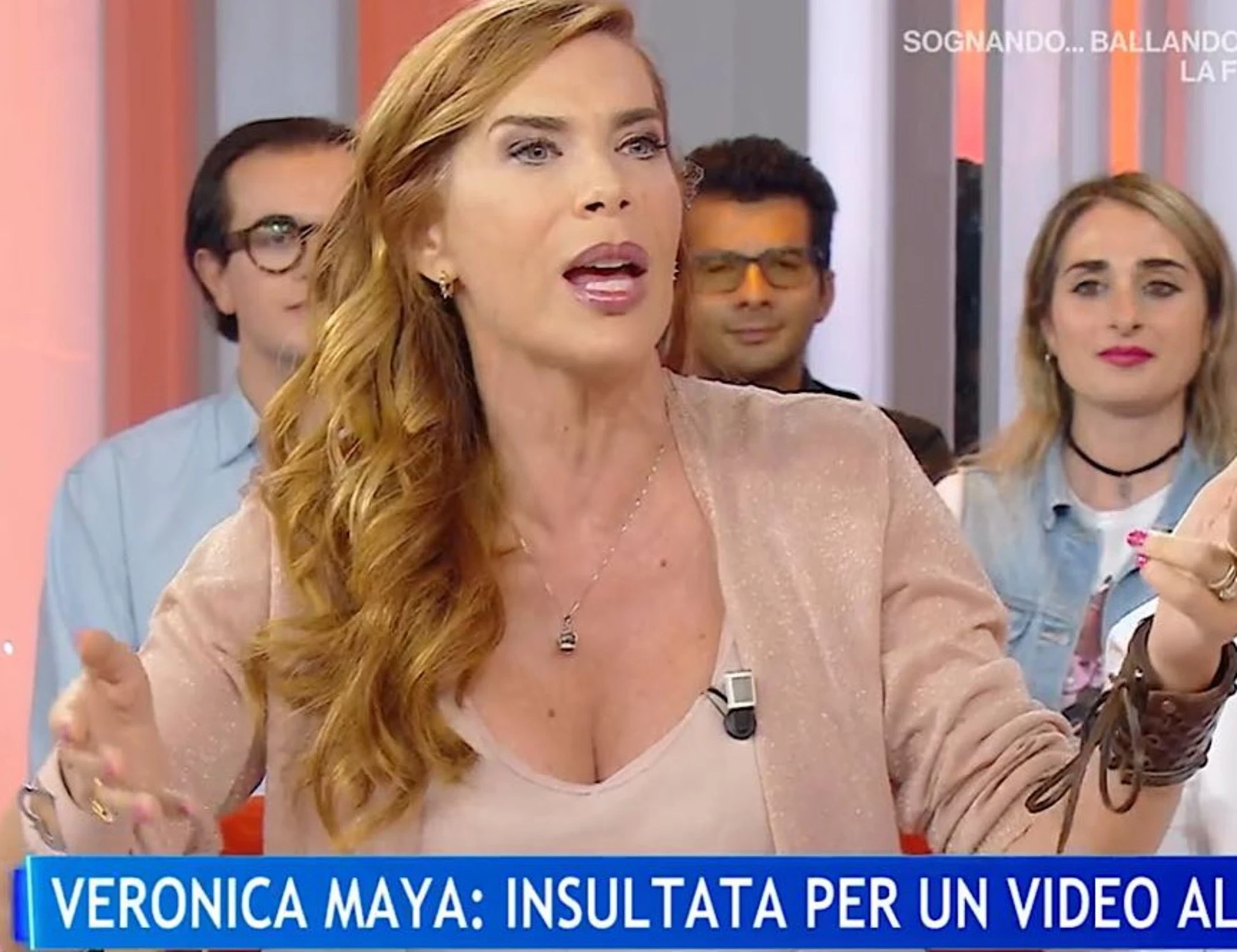 La volta buona, orrore contro Veronica Maya: "Riempita di insulti"