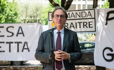 Angelo Bonelli fa arrestare la deputata Zambelli? Minacciato di morte