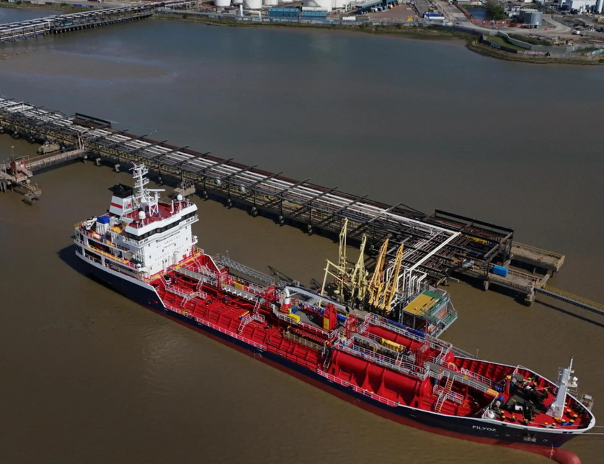 Leggi l'articolo: 'Può riaprire una parte': voci su Hormuz. Proroga del cessate il fuoco? Smentita Usa