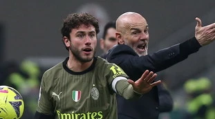 Milan, esplode la rivolta per la Champions: caos a San Siro