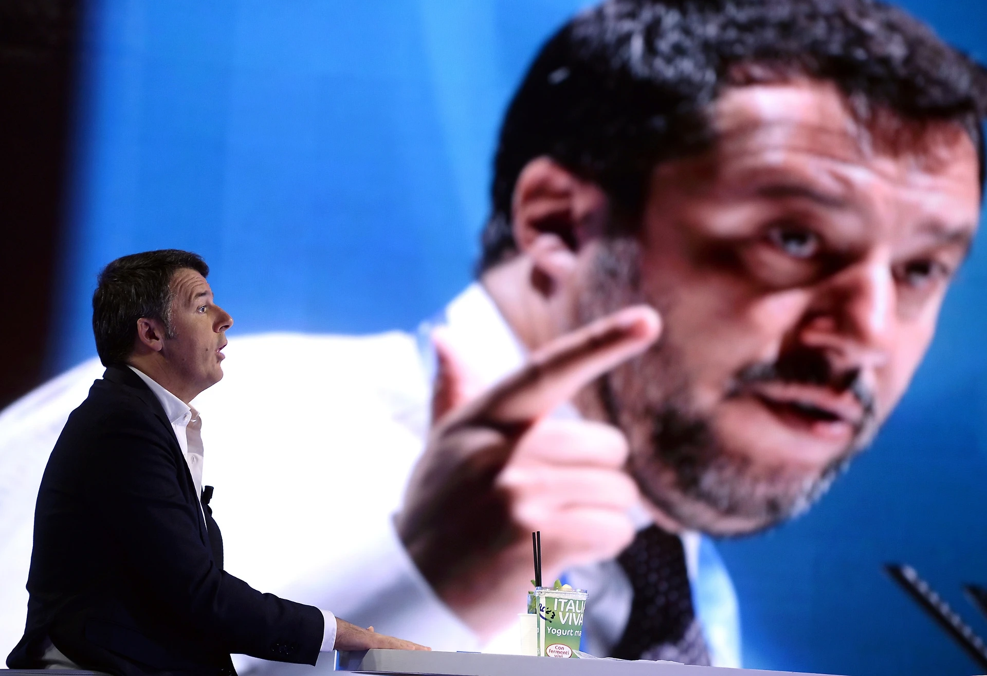 Matteo Salvini e Matteo Renzi a Porta a porta, soffiata prima della registrazione: questi se le danno