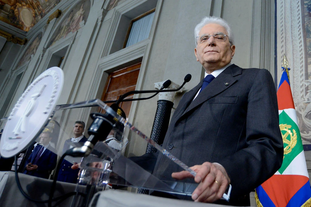 Governo, la carta estrema di Sergio Mattarella dopo il terremoto tra Matteo Salvini e Silvio Berlusconi