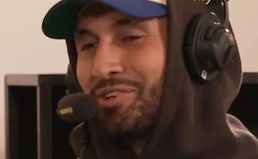 499x265