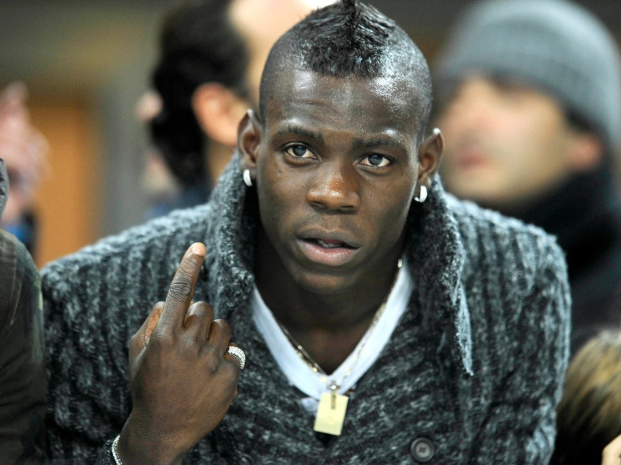 Mario Balotelli sfida Roberto Vannacci: "Per lei sono italiano?"