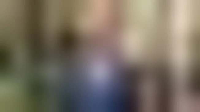 https://media.liberoquotidiano.it/gfmj-4r498W07QGL351jfXKUeSIwxijDiPuvOyqu2oI/width:800/quality:90/aW1hZ2VzLzIwMjUvMDkvMzAvMDkyMDE0NjMwLTBlYThhMDQ5LWFjYjItNDRlOC04ZDk5LTI1OTAwYzk5ZjNlYi5qcGc.webp