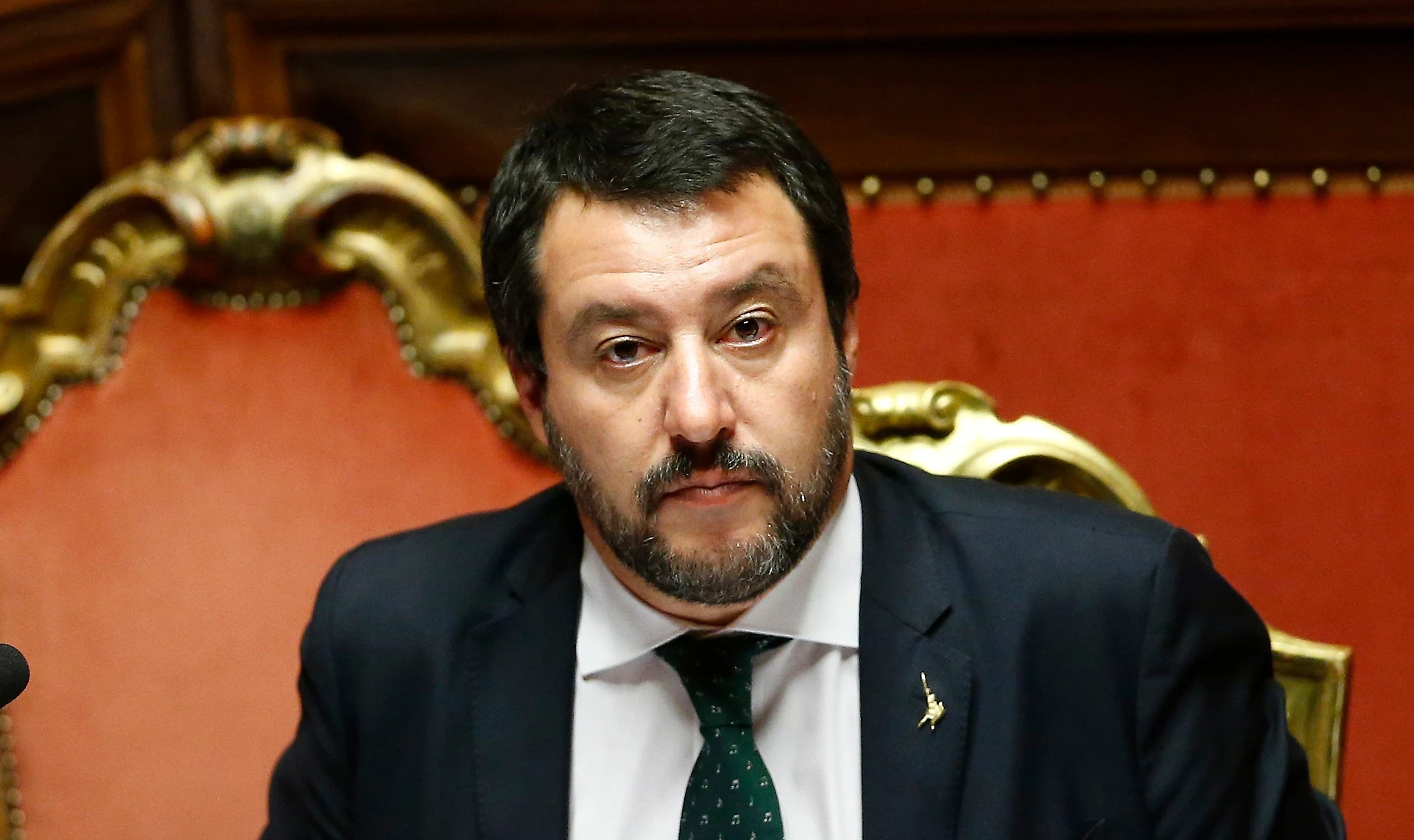 Immigrazione, Matteo Salvini brutale con Bruxelles: "Pronti a bloccare il bilancio europeo"