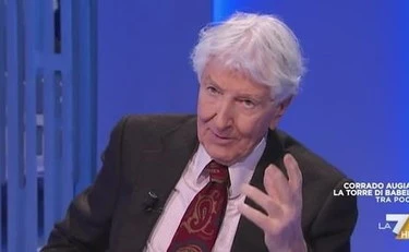 Corrado Augias attacca Meloni: "Mi fa male vedere questo", smentito subito