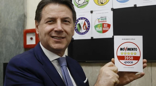 Giuseppe Conte e la "polizia politica": l'ultima folle idea del manettaro grillino
