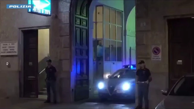 https://media.liberoquotidiano.it/gi__clr77PAdA8i3p0s91-dZhj_5-xc8cfdP3doqC88/width:800/quality:90/aW1hZ2VzLzIwMjUvMDkvMTUvMTEwMDI5OTk5LTEyMDEyZjk0LTEyNzQtNDRhOS1iMDE2LTJlMzZhOTIyMDYzOC5qcGc.webp