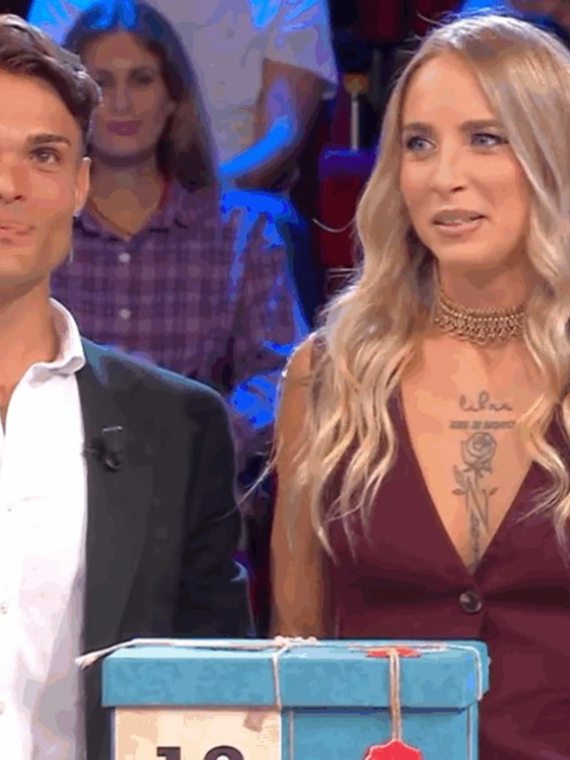 Affari Tuoi, Stefania nella bufera dopo la puntata: "Che piangi"