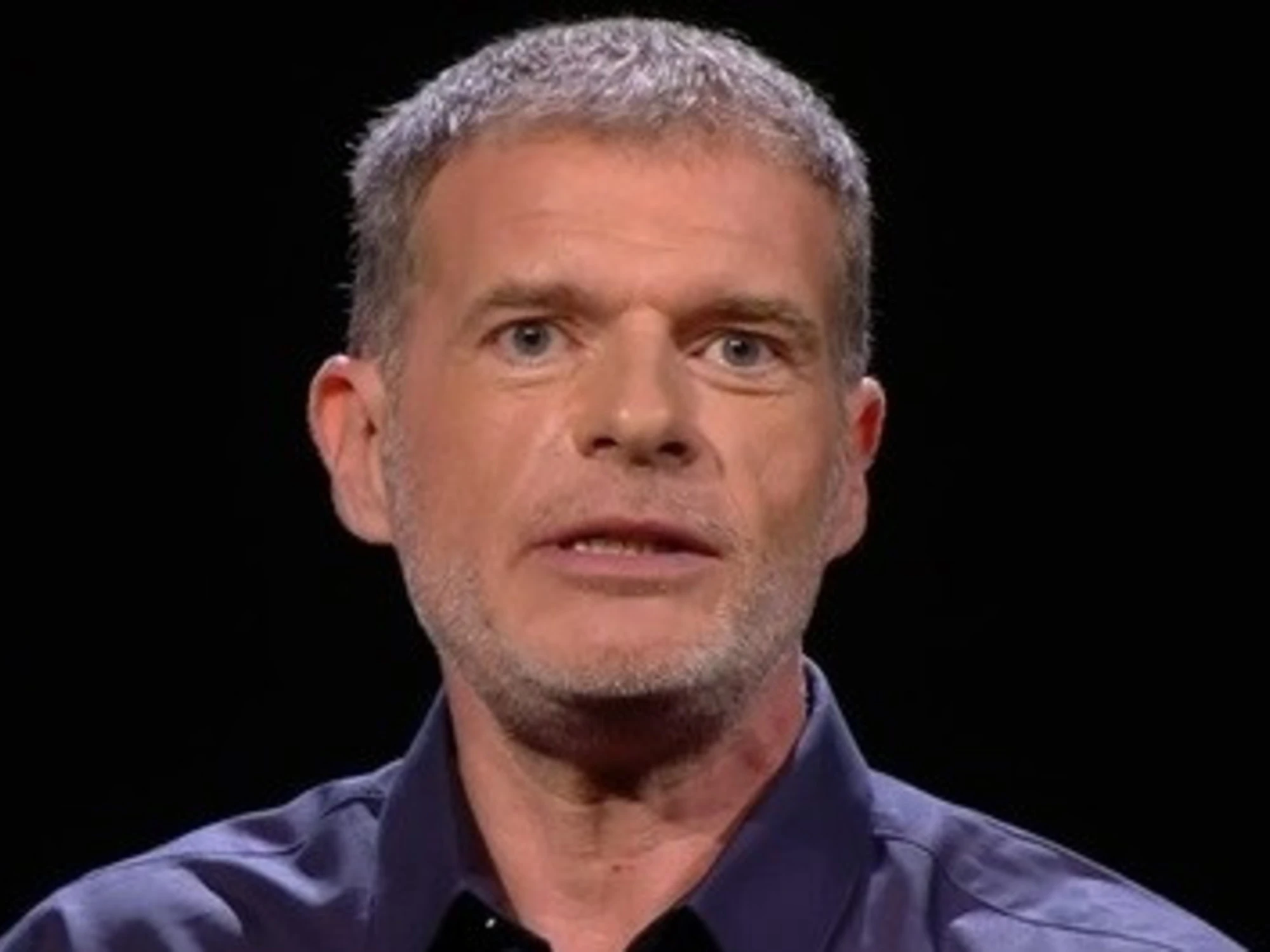Stefano Massini, rivolta per i fondi al suo teatro: la sinistra trova un nuovo martire