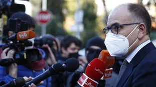 Enrico Letta, il Pd affonda nei sondaggi? Ecco il colpo di grazia, la svolta comunista: chi vuole nel suo Pd