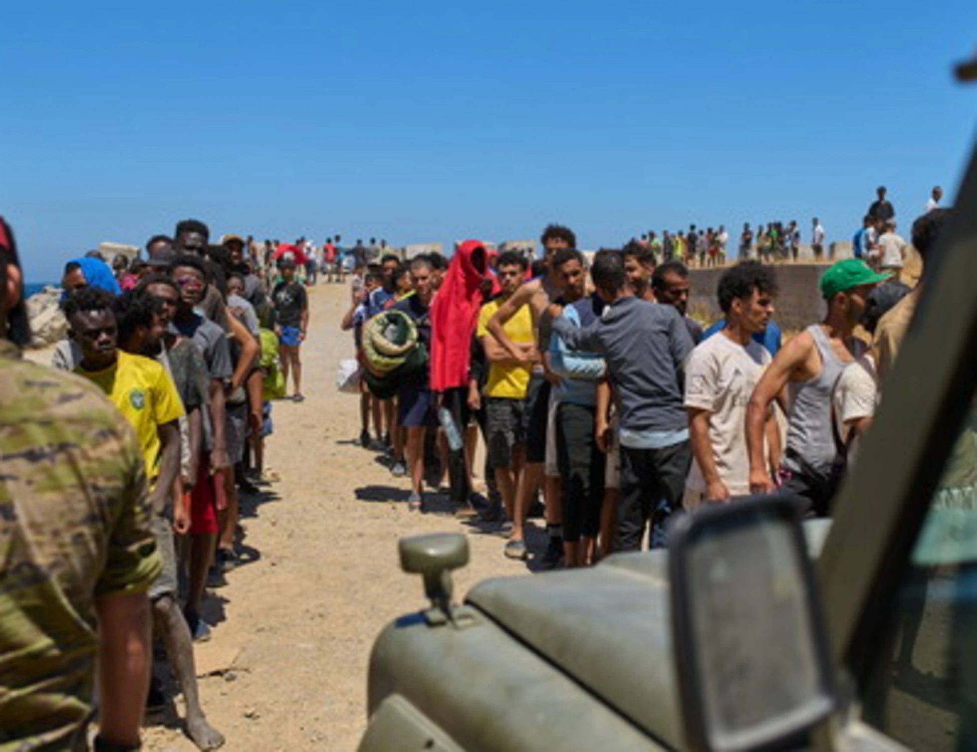 Sondaggio, dopo Ceuta vogliono più immigrati: ecco cos'è la sinistra