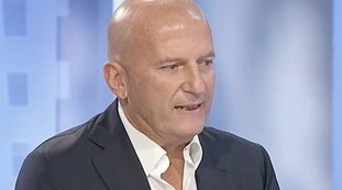 Augusto Minzolini bombarda il Pd: "Non se ne può più". Boatos dal Colle e minacce, cosa c'è dietro