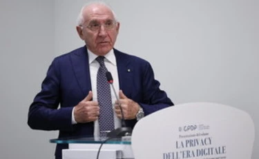 Garante della Privacy, Pasquale Stanzione spegne la sinistra: "Non si dimette nessuno"