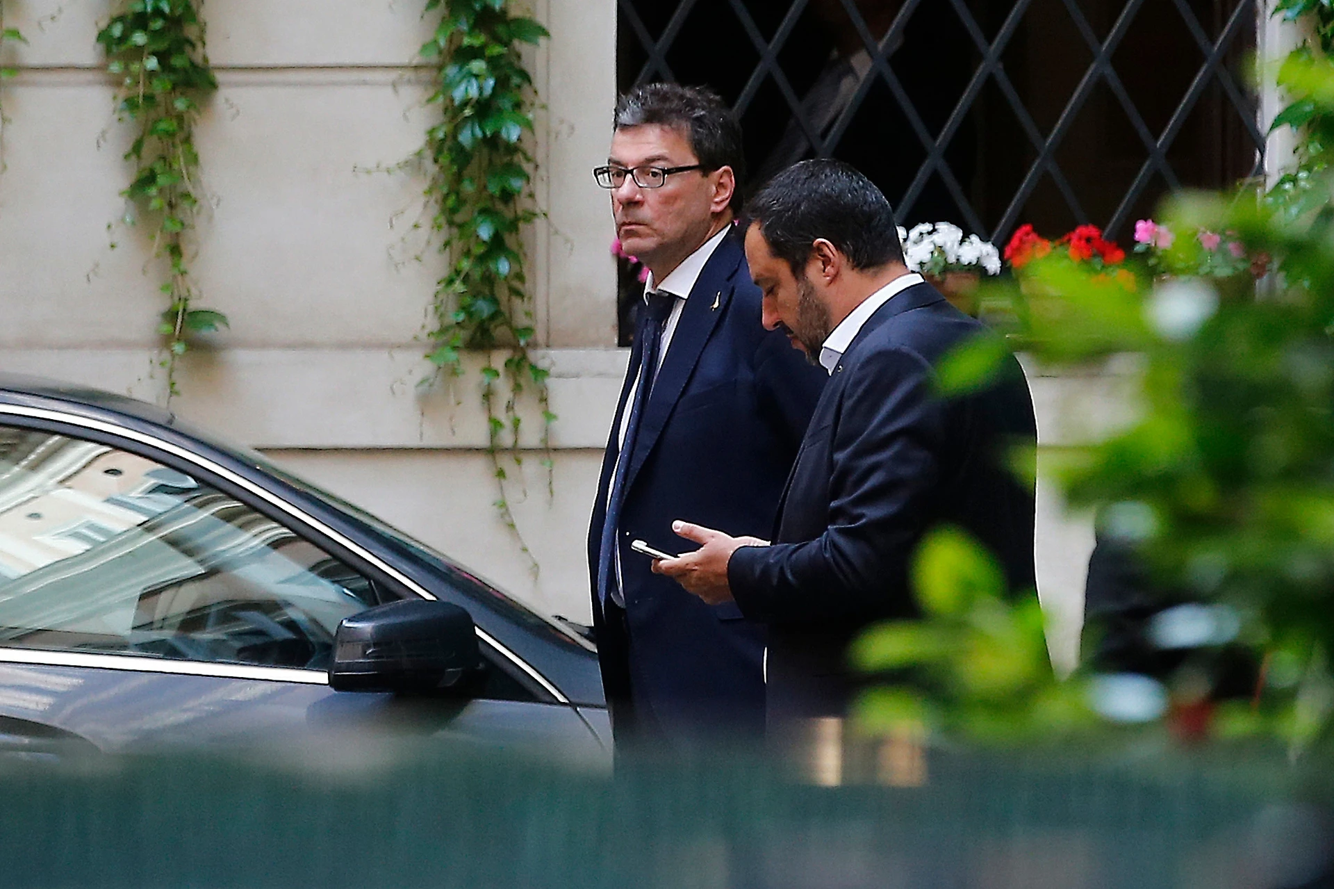 Luigi Di Maio e la manina, retroscena Lega: "Non è un complotto, cosa c'è dietro". Sospetto terrificante