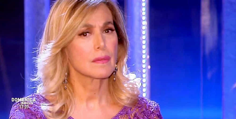 Barbara D'Urso, parla il big di Mediaset: "O lei o nessuno". Ecco perché è "insostituibile"