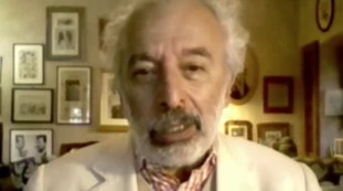 Gad Lerner contro il centrodestra: "Criticano le zone rosse? Scendano in piazza e facciano lo sciopero della fame"