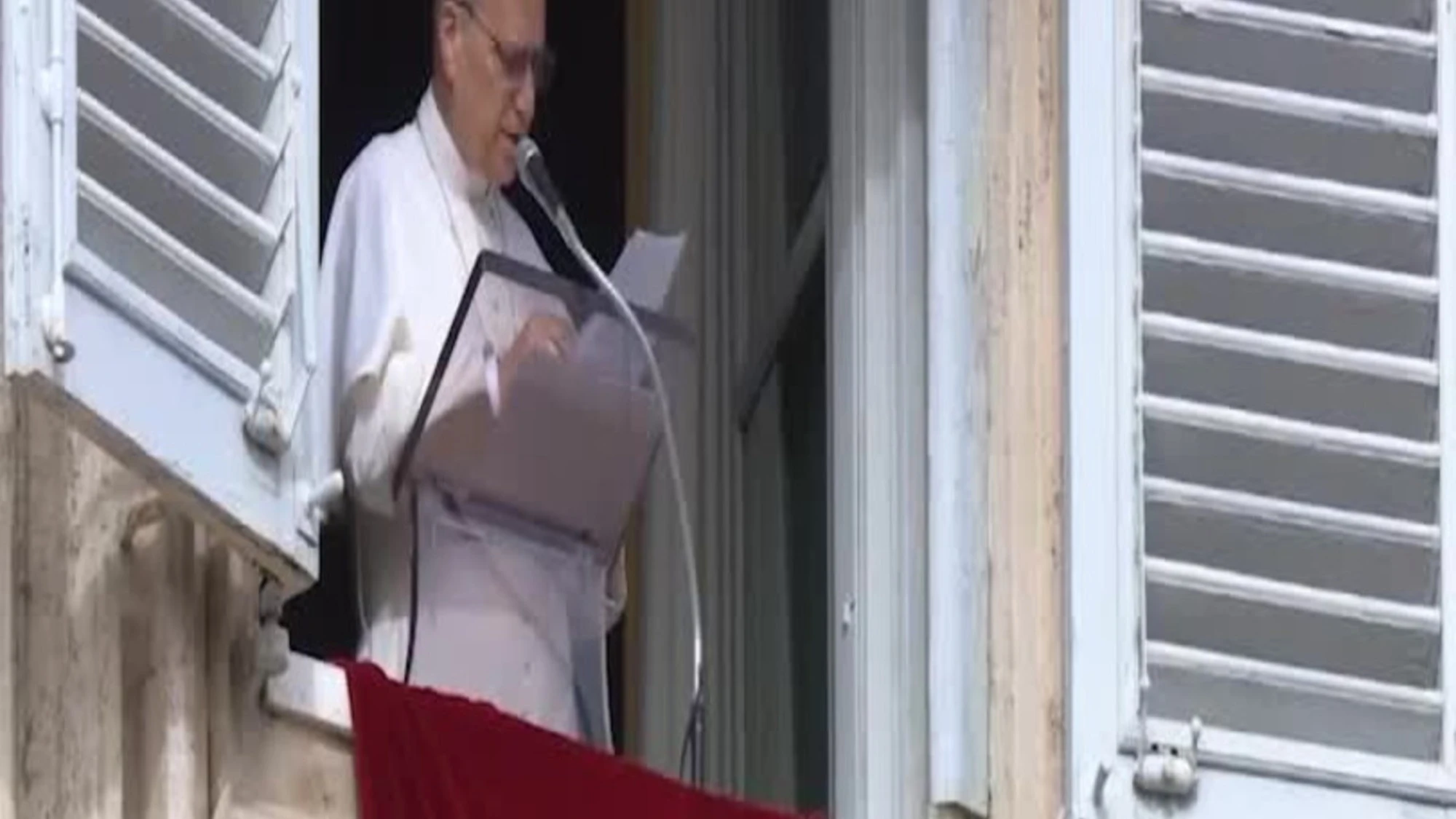 Ucraina, il dolore del Papa: "Vicino alla popolazione"