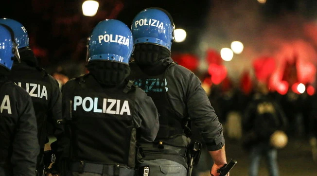 Luciana Lamorgese, il report che inquieta il Viminale: "Inverno pericoloso", dal coronavirus al terrorismo islamico