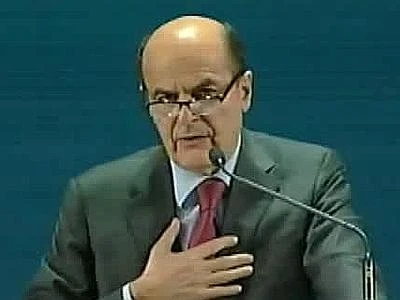 Bersani: basta campagna cabaret