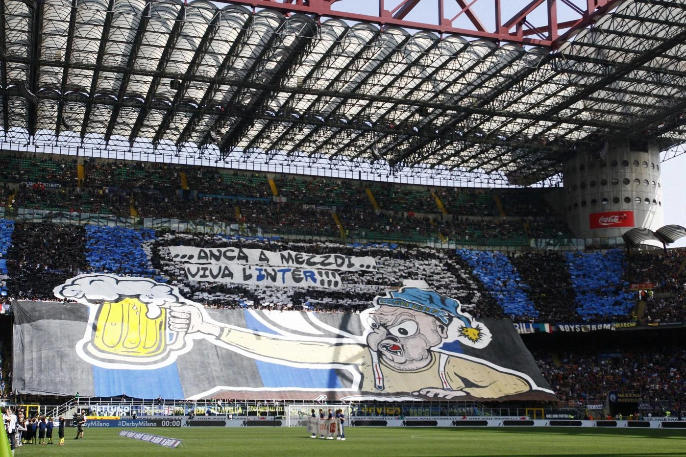Milan Inter, il Viminale: via libera alle coreografie in Curva Nord, "Salvini soddisfatto"