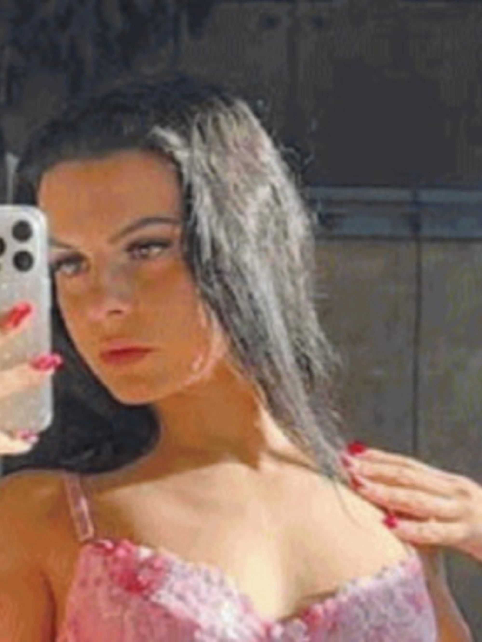 Elena Maraga, la maestra sexy di Onlyfans? Cos'è successo fuori dall'asilo