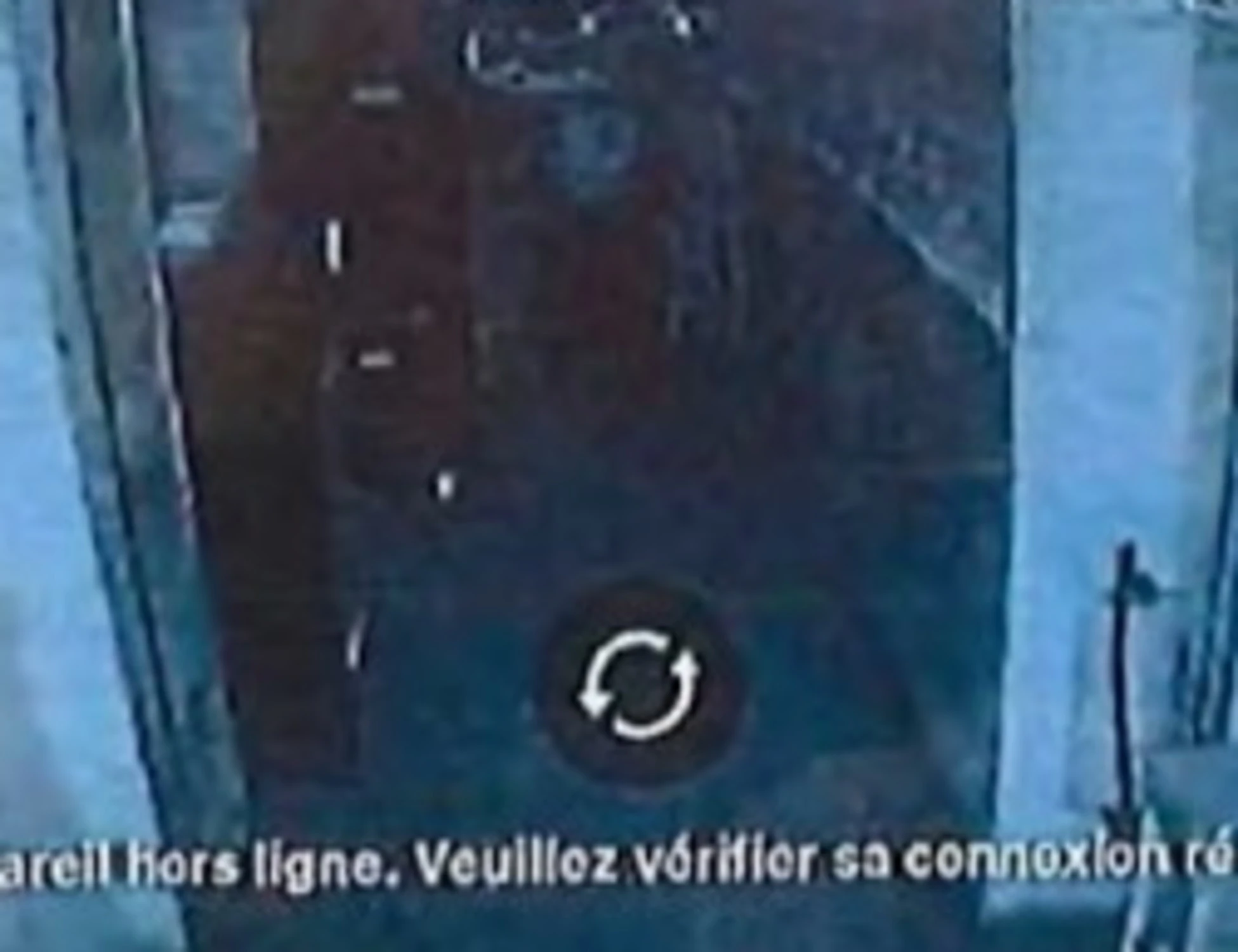 Crans-Montana, la foto della porta di sicurezza nella notte della strage: tutto torna...