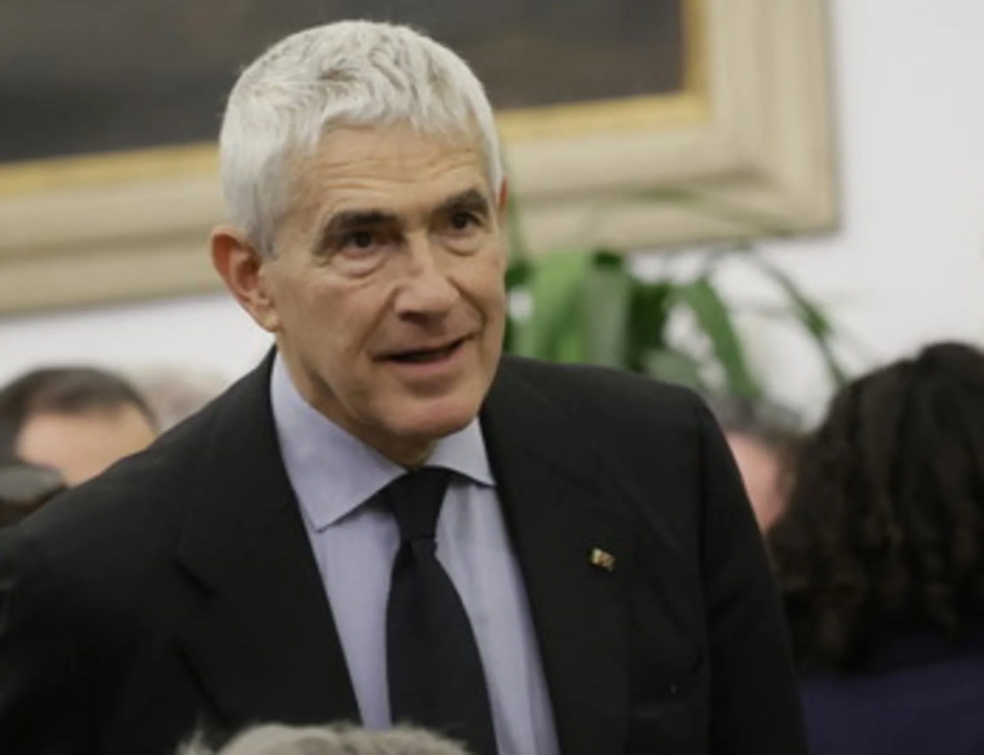 Leggi l'articolo: Casini muove i fili: retroscena, come sta per far saltare Elly