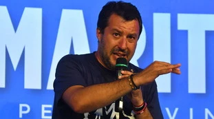 Immigrazione, Matteo Salvini: "Sgominata banda di 14 trafficanti legata al caso Diciotti, orgoglioso di andare a processo"