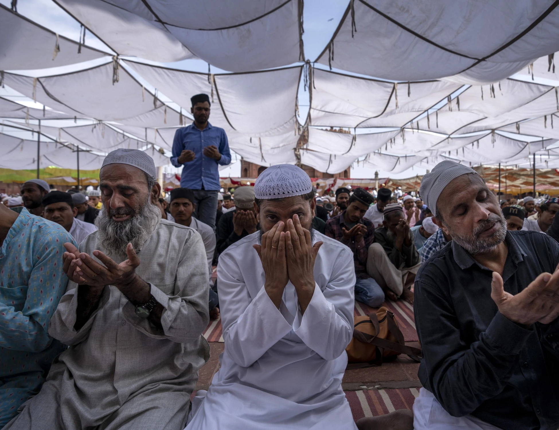 Danimarca, "sembra Islamabad": stop alla preghiera islamica