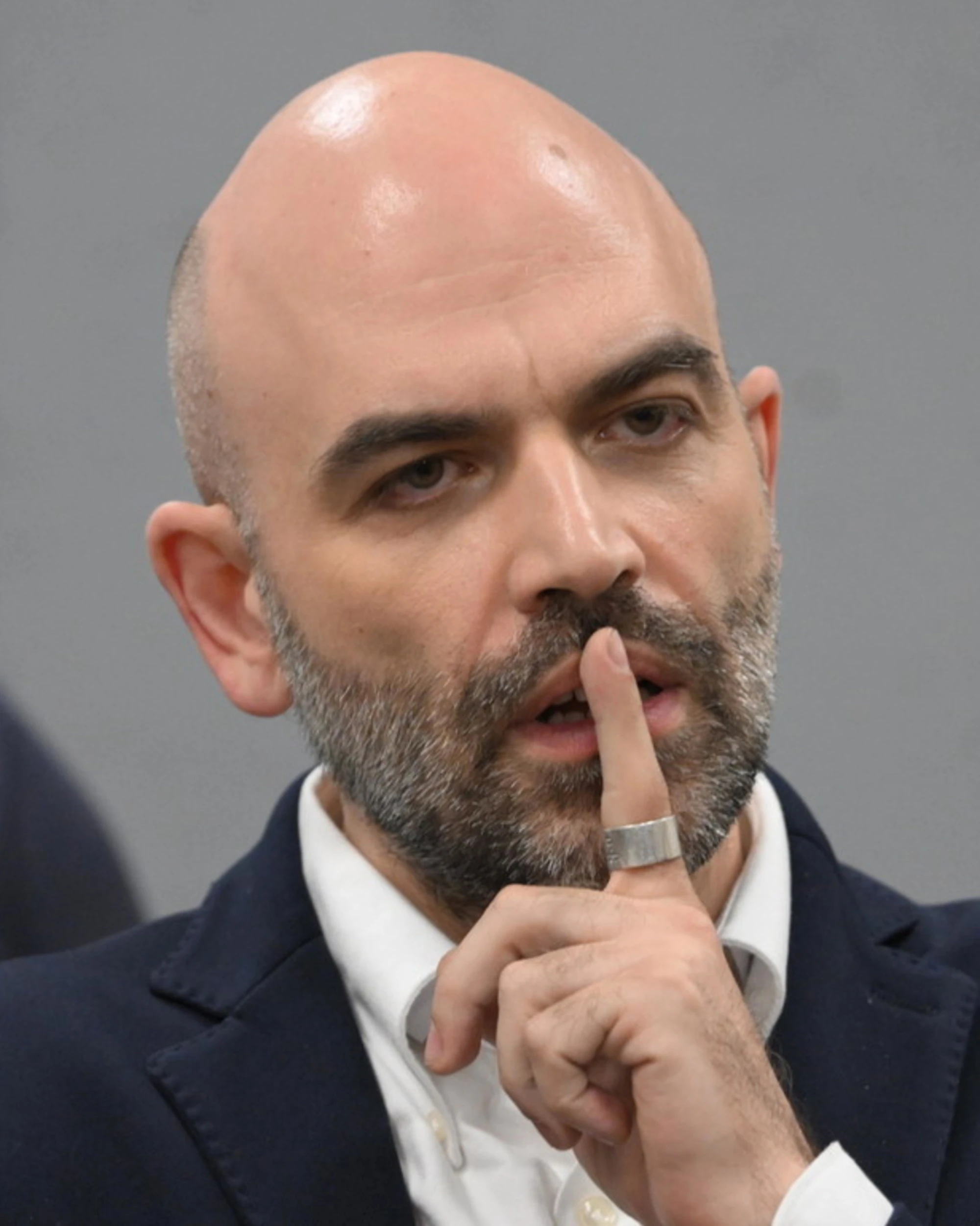 Omicidio Charlie Kirk, Saviano-choc: "Ora Trump, come Adolf Hitler..."