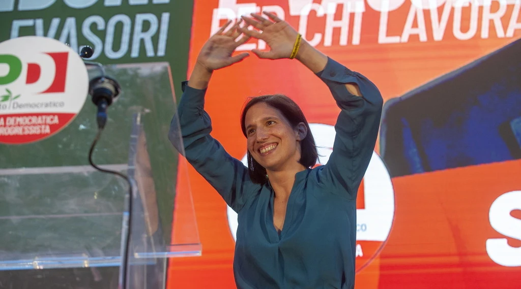 Elly Schlein si candida alla guida Pd: "Della Meloni non ci facciamo niente"
