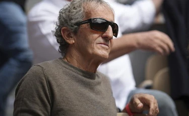 Alain Prost rapinato in casa e colpito alla testa: un sospetto drammatico