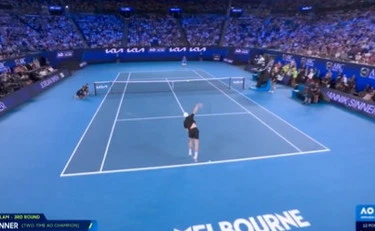 Sinner sconfitto dal dilettante: clamoroso, il punto che fa la storia