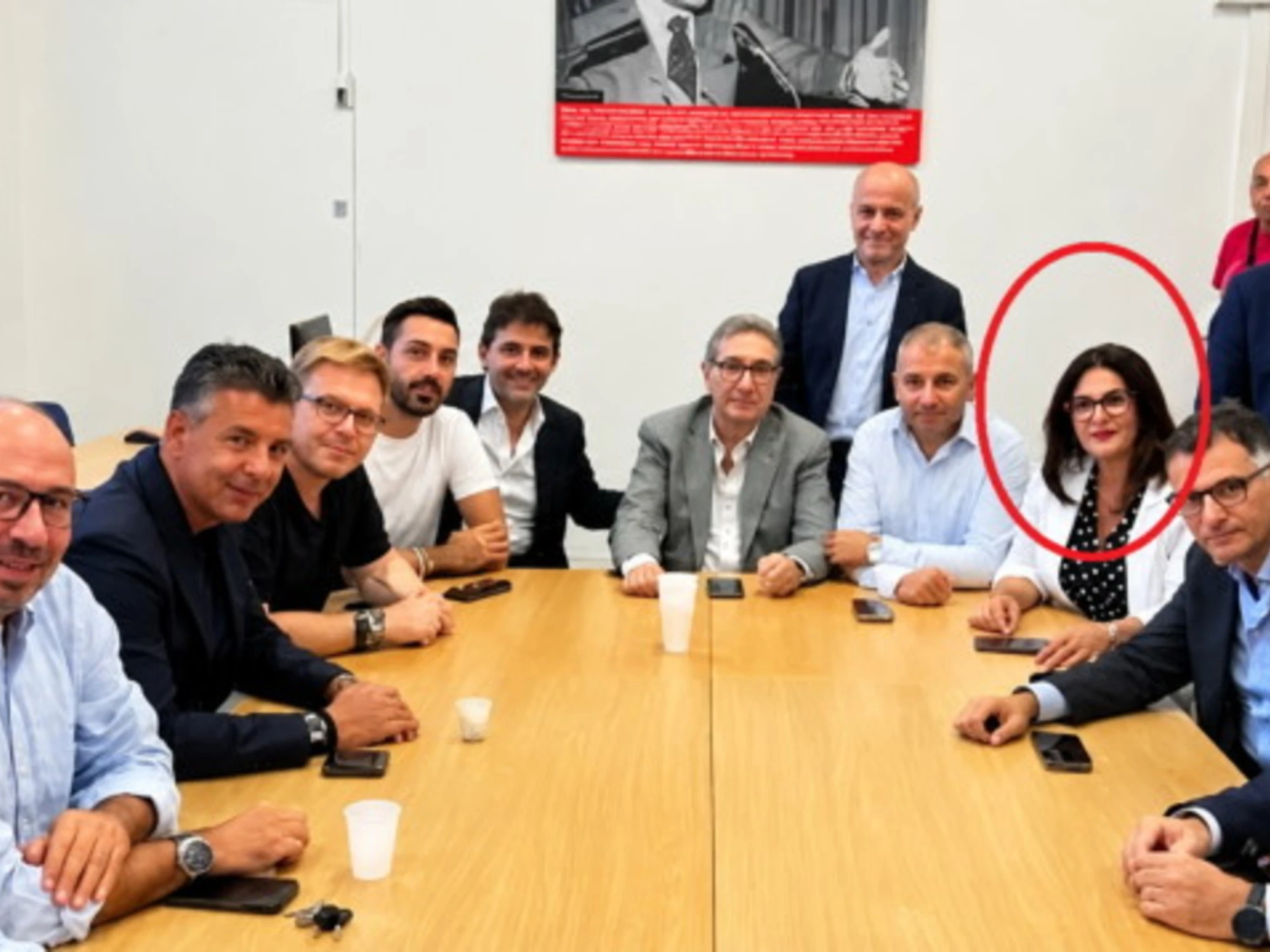 La foto che ha fatto espl0dere la sinistra