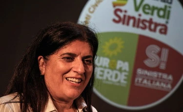 Regionali, la napoletana pro-Pal che inneggia a Hitler? Silurata!