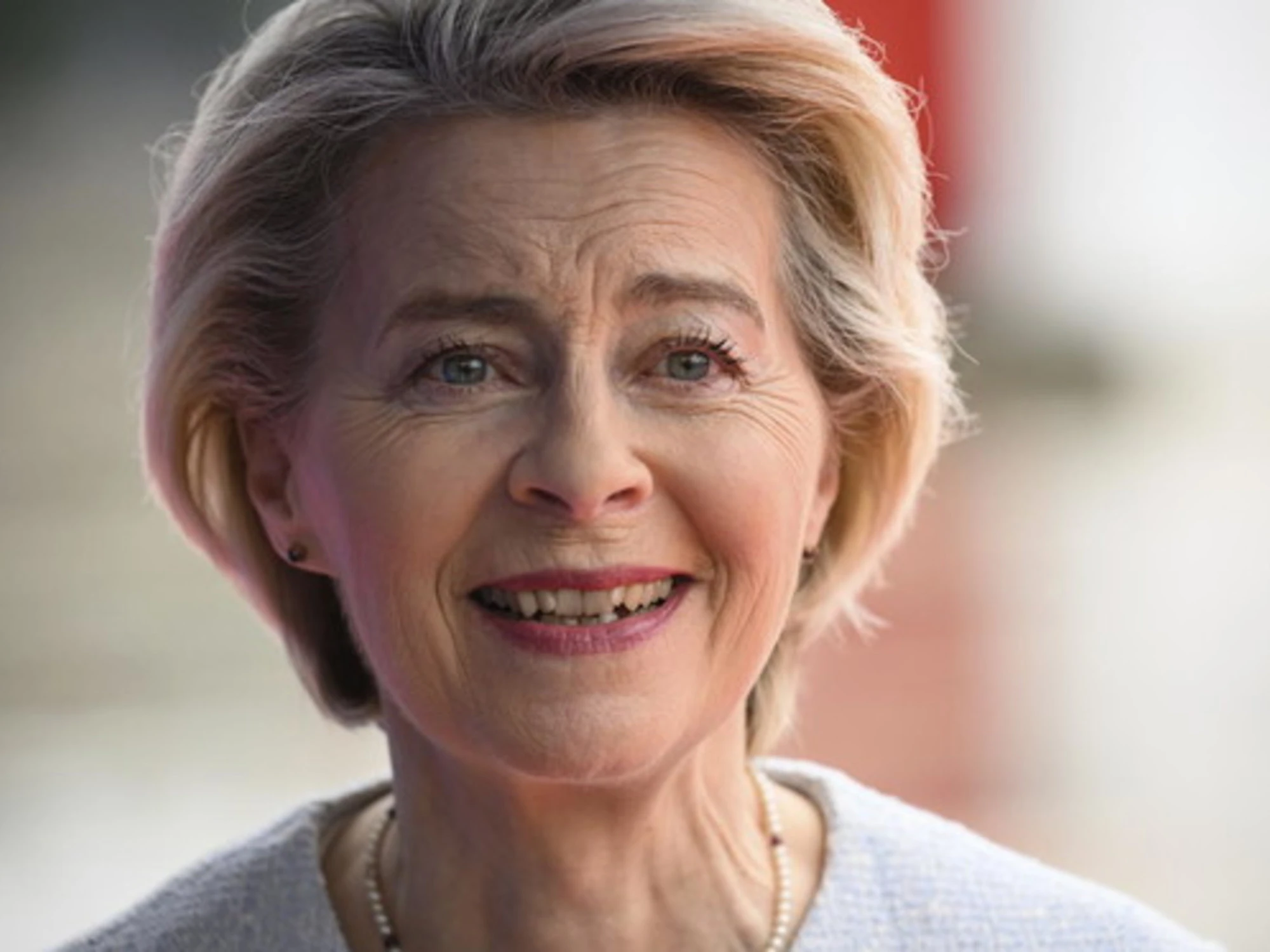 Ursula von der Leyen? "Peggio dei dazi": la rivolta degli agricoltori