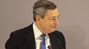 Green pass e mascherine, Mario Draghi: "Fine degli obblighi". La rivoluzione del 31 marzo, come ci cambia la vita